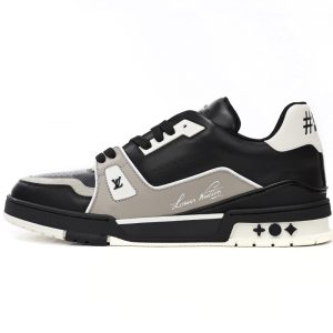 # Shoes Louis Vuitton Trainer Cowboy Black Gray 1AAHS3