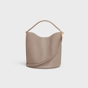 BUCKET 16 BAG IN SUPPLE GRAINED CALFSKIN PEBBLE